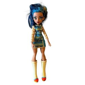 Monster High G3 Cleo De Nile Doll Blue Hair Mattel 2021